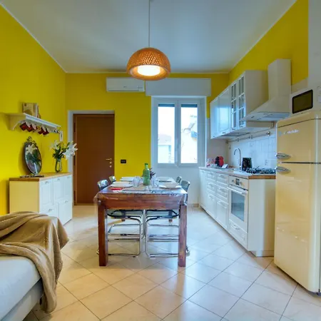 Caseospitali - Giallo Milano, Bilocale Perfetto Per Famiglia O Amici Exterior photo